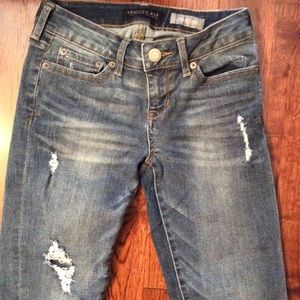Aeropostale distressed  jegging  jeans